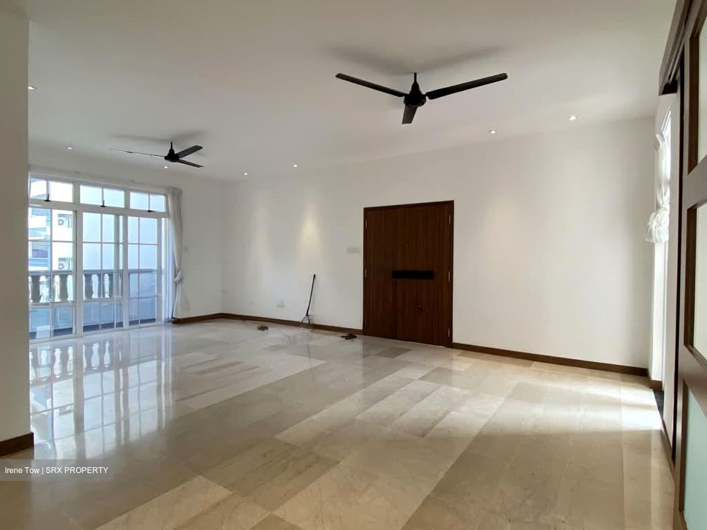 La Suisse (D11), Condominium #560549841